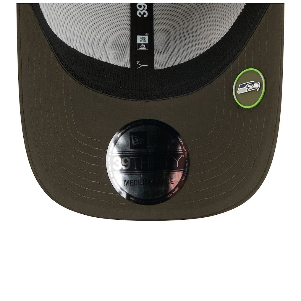 Seahawks 2025 Salute To Service Stretch-Fit Hat