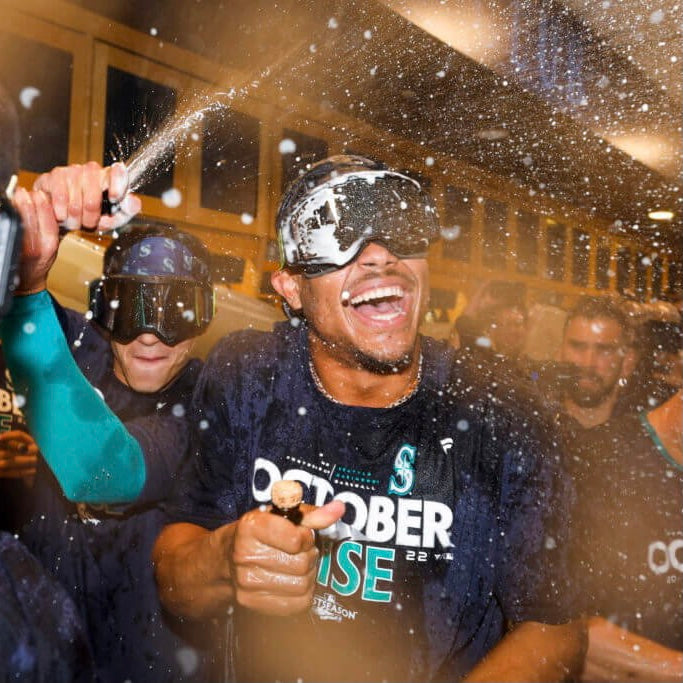 Seattle Mariners 2022 Postseason October Rise Official Locker Room Shirt