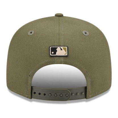 Mariners 2026 Armed Forces 9Fifty Snapback Hat