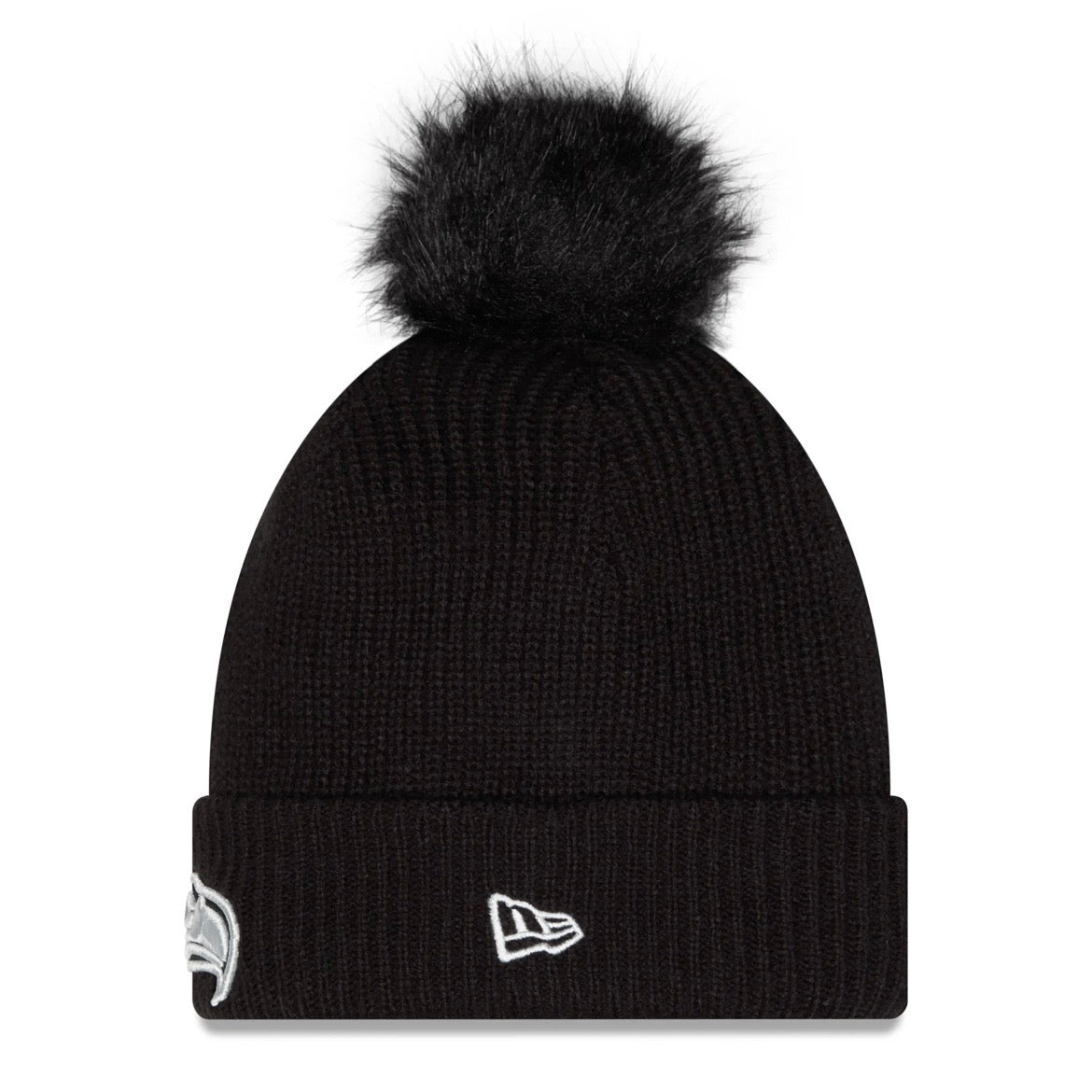 Women’s Seahawks 2026 Salute To Service Cuffed Knit Pom Beanie